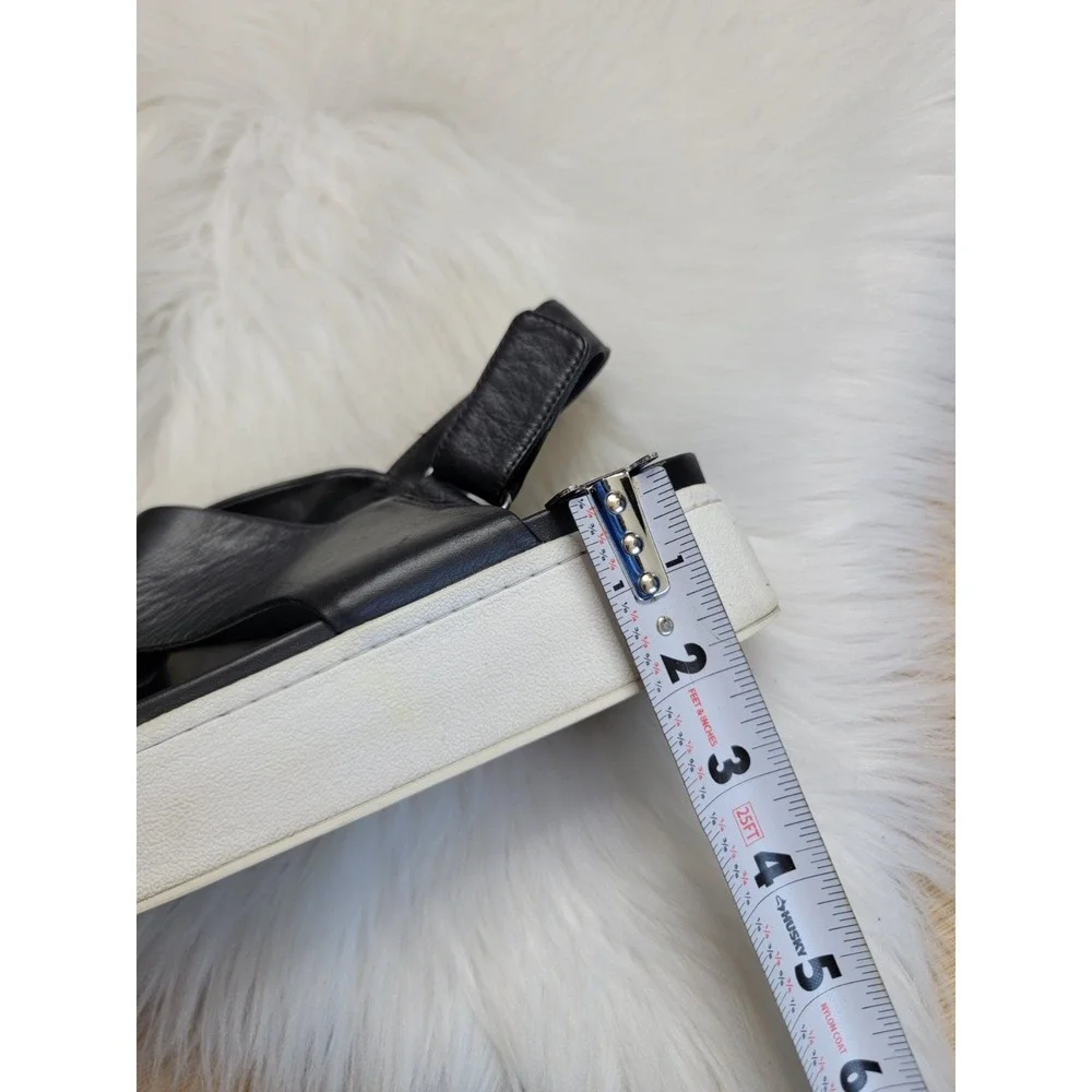 Vince women size